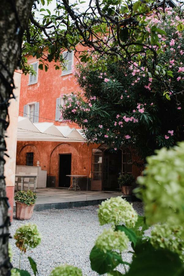 Regina Teodolinda Suites ラーリオ エクステリア 写真